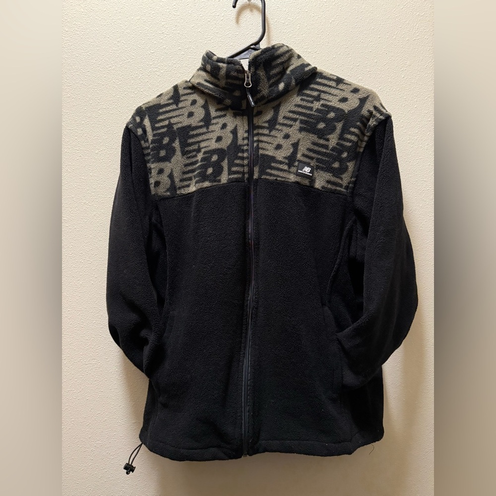 New Balance Black and Olive Patterned Fleece Jacket